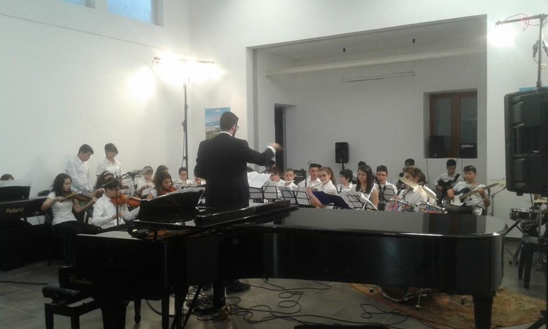 L’orchestra dell’ Istituto Comprensivo “San Giovanni Bosco” ha vinto il primo premio nel Concorso Musicale INTERNAZIONALE  “Lucio Stefano D’Agata”