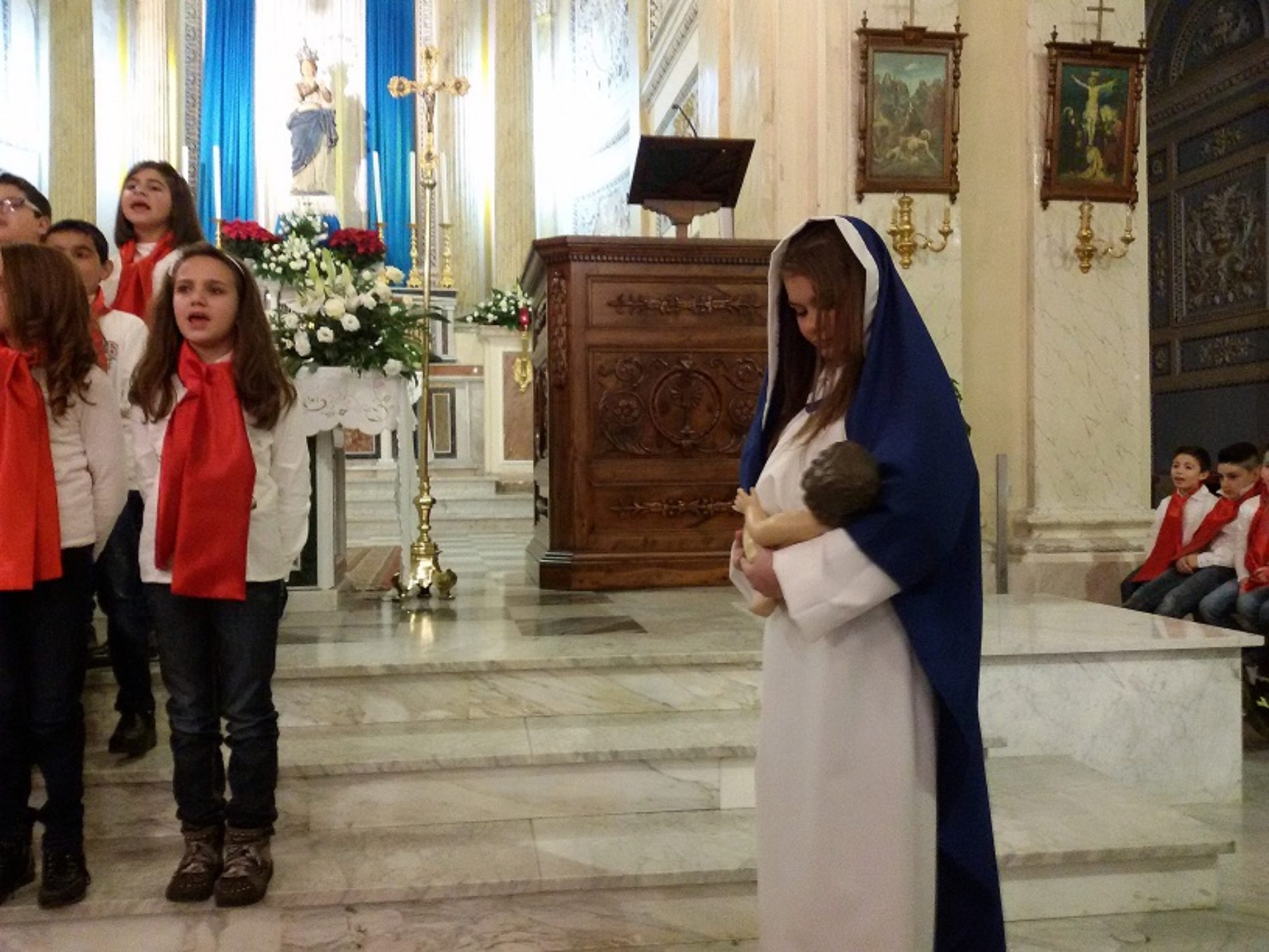 Canti natalizi in chiesa Madre: il “coro” dell’istituto San Giovanni Bosco