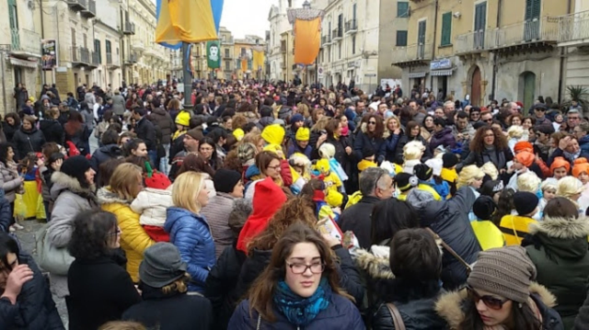 Pietraperzia. Carnevale pietrino 2018 con premi ai gruppi mascherati