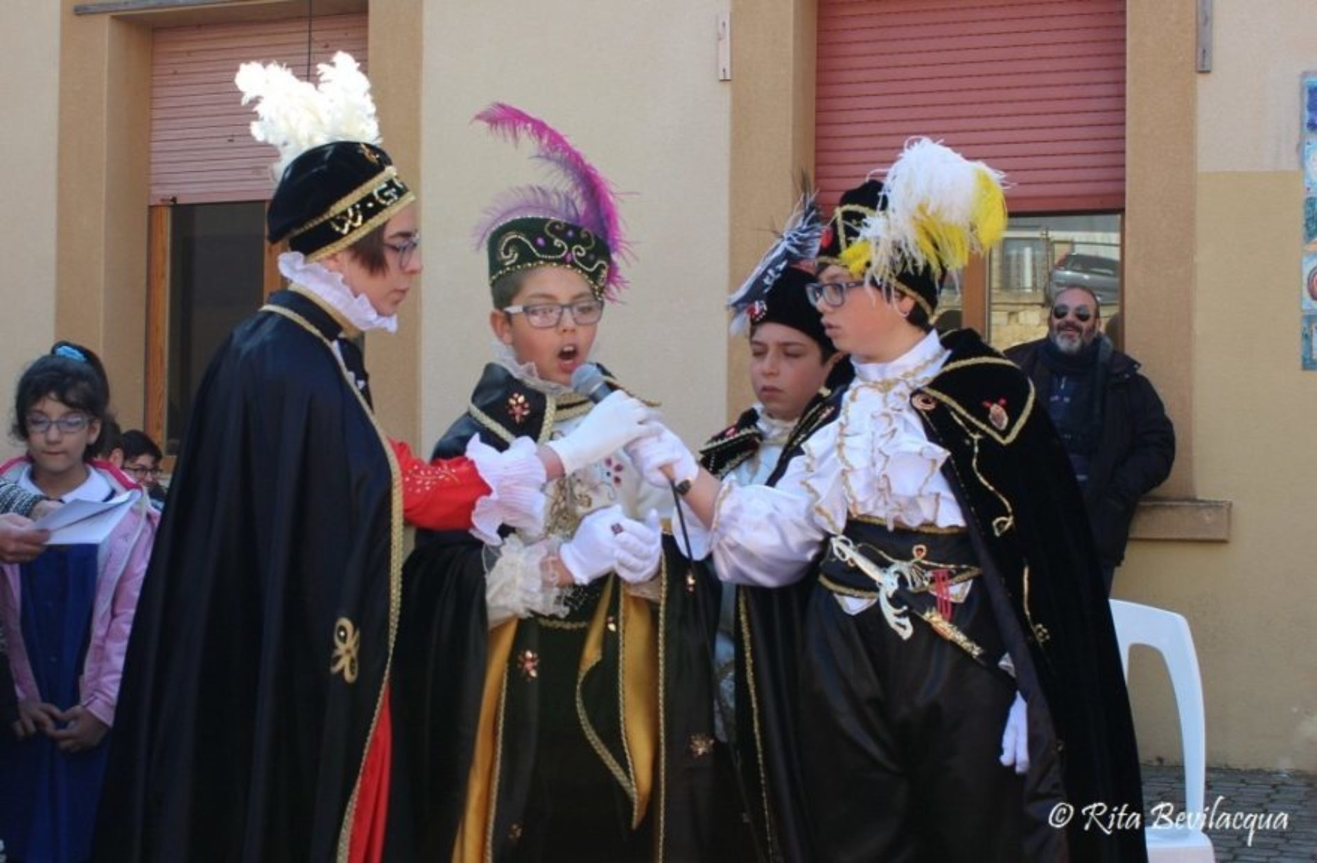 La tradizione della “Tavolata di san Giuseppe” realizzata dall’Istituto Comprensivo “S. G. Bosco” Barrafranca