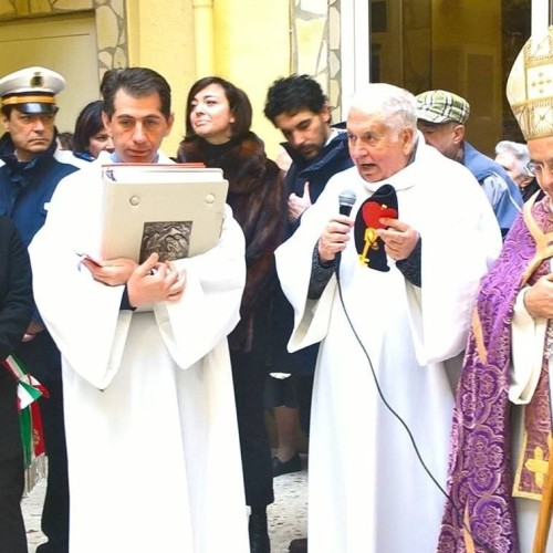 A Villarosa aperta dal vescovo Gisana la “Porta Santa dell’Ascolto”