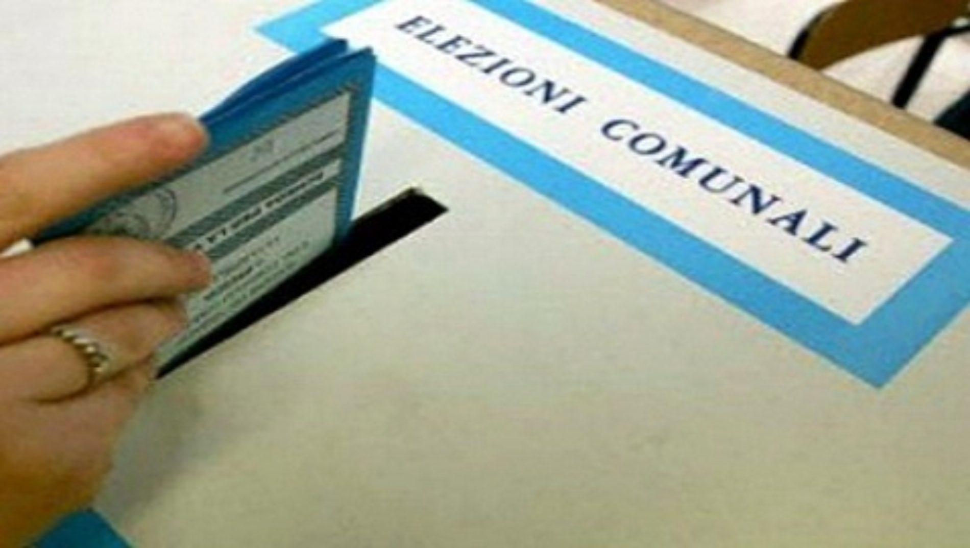 BARRAFRANCA. APERTURA DEGLI UFFICI AI FINI DELLA PRESENTAZIONE DELLE LISTE E DELLE CANDIDATURE