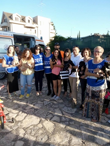 Adottati cani e gatti nella giornata organizzata dall’Enpa