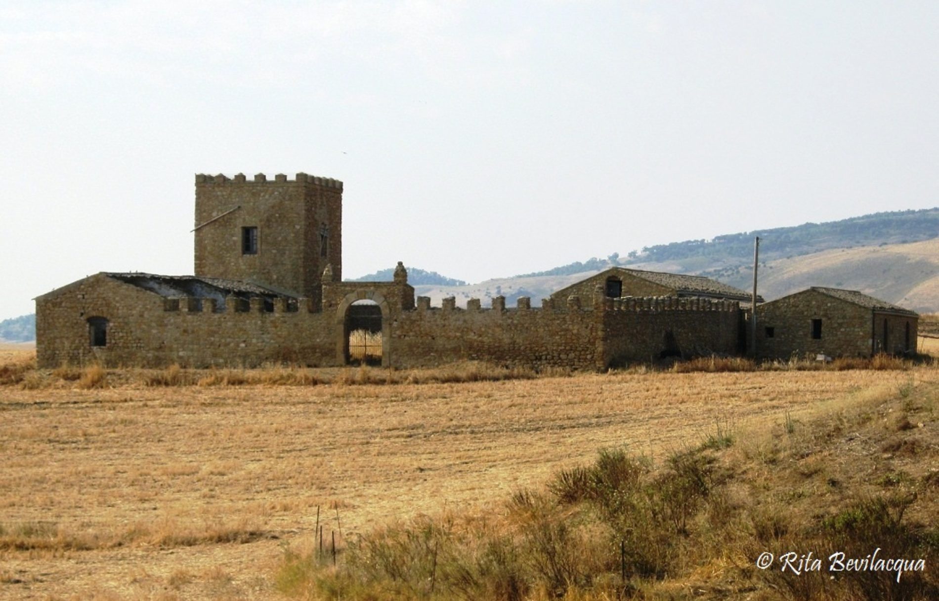 Il complesso rustico di Torre di Pietro