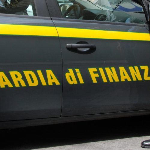 Polizia e Guardia di Finanza impegnata per il controllo e la sicurezza del territorio a Barrafranca e Piazza Armerina