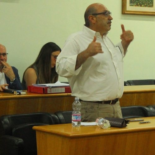 Il Megafono invita la politica locale per affrontare iniziativa sulla sicurezza pubblica