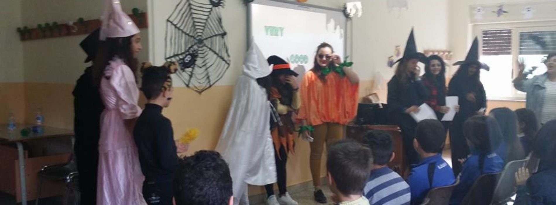 La scuola G. Verga ripropone l’evento “Commemorazione dei defunti fra tradizione e festa”