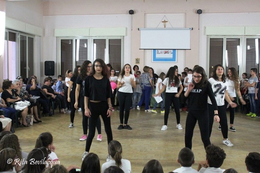festa-dei-nonni-2016-scuole-medie-barrafranca-9