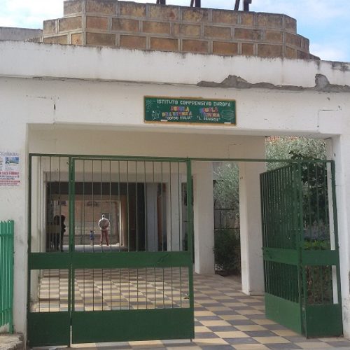 Si ruba anche nelle scuole: ladri hanno fatto visita in tre plessi in una sola notte
