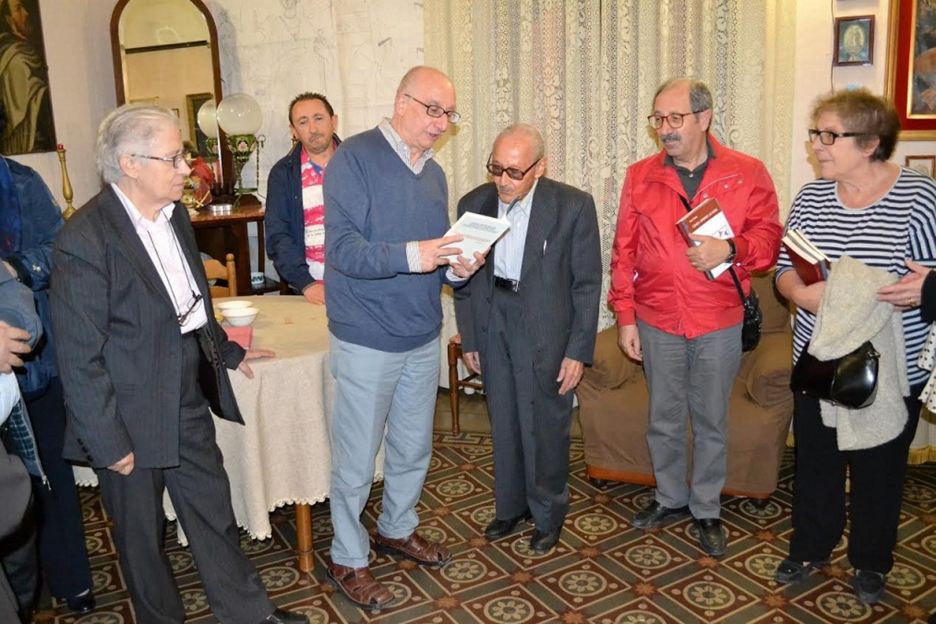 Il Salotto artistico-letterario “Civico 49” ospita il poeta novantaduenne Giuseppe Faraci