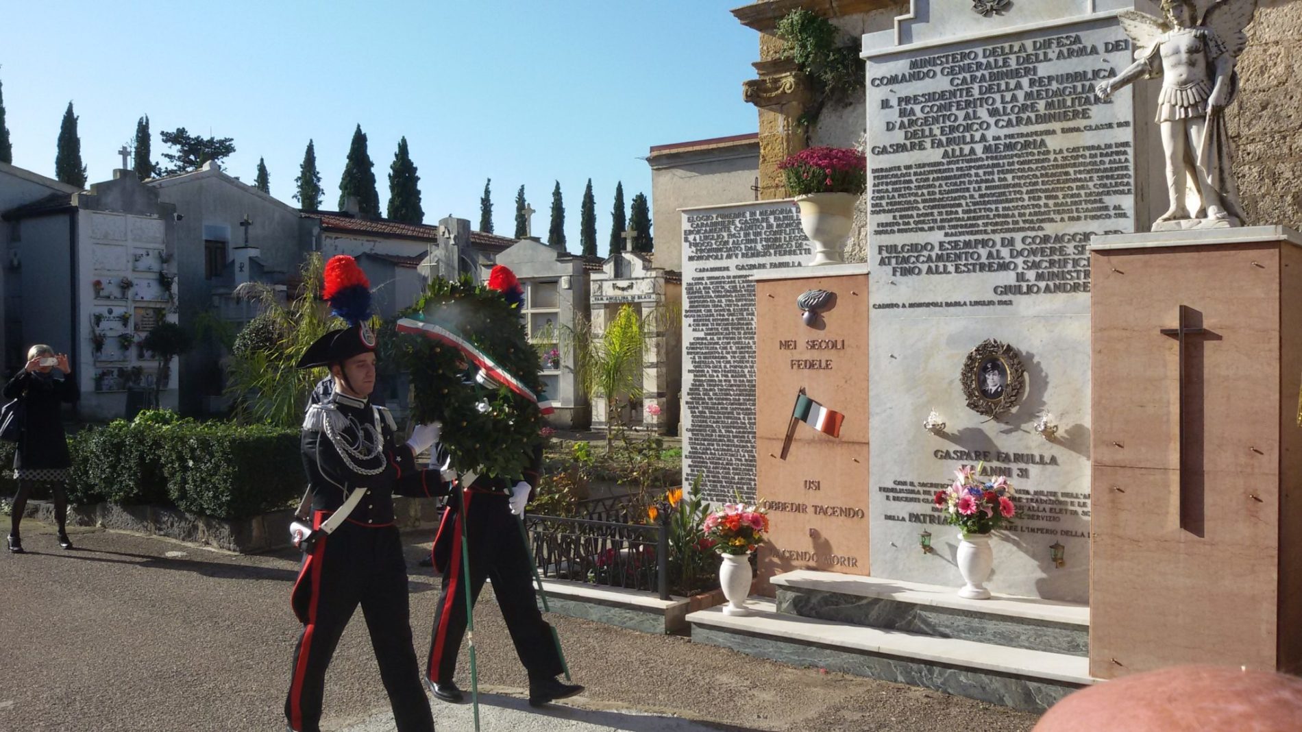 Cerimonia in onore del carabiniere Gaspare Farulla alla presenza dei massimi vertici provinciali dell’Arma