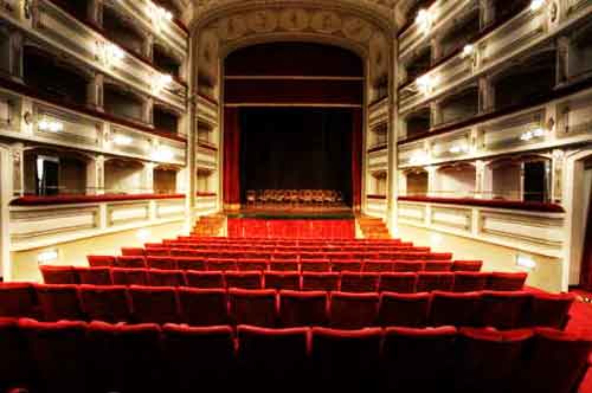 Il 2 dicembre riparte la nuova stagione del Teatro Garibaldi di Enna