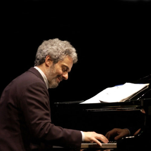 La musica di Nicola Piovani incanterà i teatri di Caltanissetta ed Enna