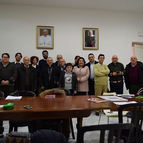 Vescovo Gisana con gli operatori della comunicazione sul messaggio di Papa Francesco