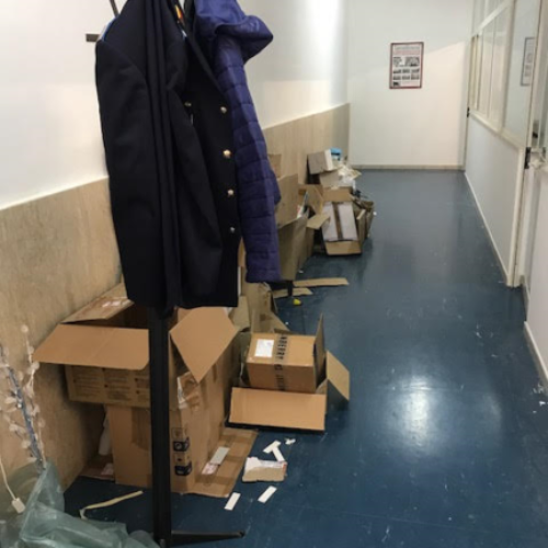 Il consigliere comunale di Caltanissetta, Oscar Aiello in visita alla nuova sede della polizia municipale: “Quello che ho trovato è assurdo e vergognoso!”
