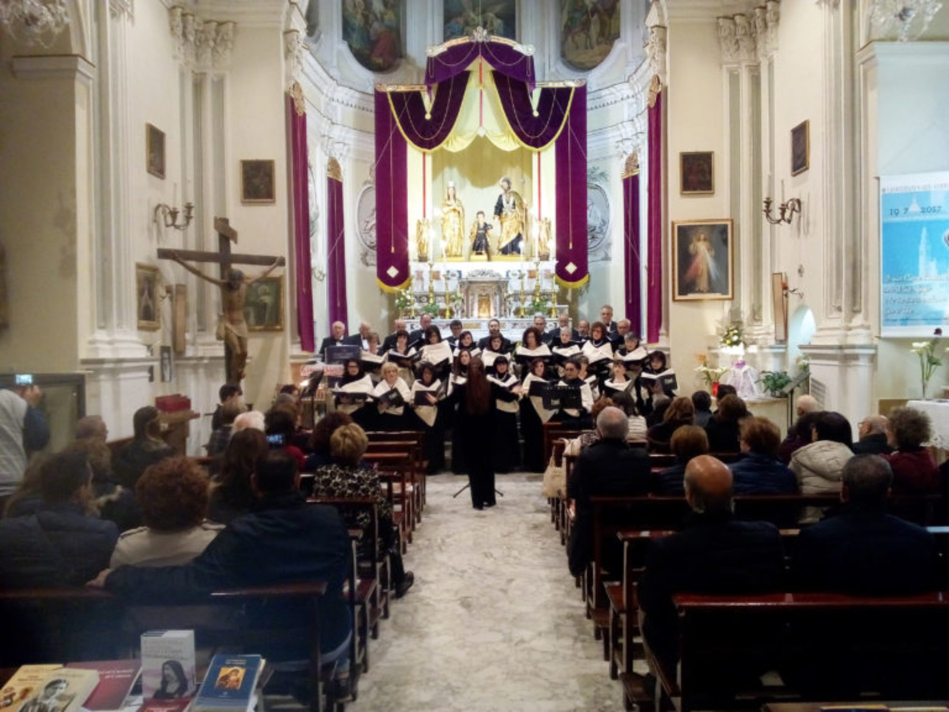 Coro lirico sinfonico Città di Enna: tanti partecipanti e applausi per il concerto nella chiesa San Giuseppe