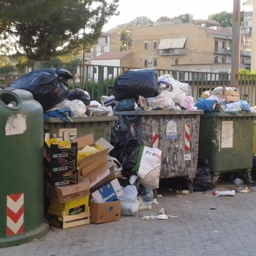 Pietraperzia. Raccolta rifiuti solidi urbani, si passa alla gestione tramite ditta di spazzamento, raccolta e smaltimento.