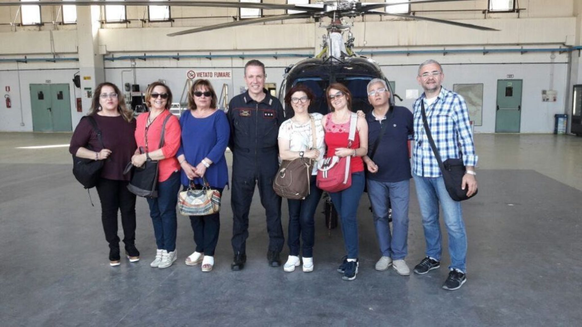Barrafranca. Scolaresca visita la sede palermitana del comando Legione Carabinieri
