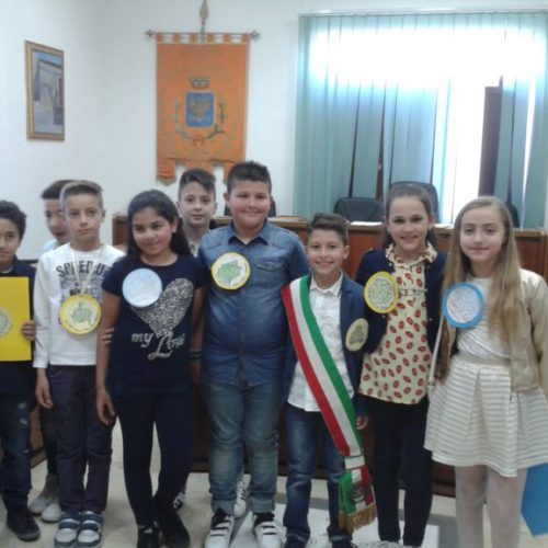 Nuovo Baby sindaco e Baby consiglio con la cerimonia nel Palazzo di Città