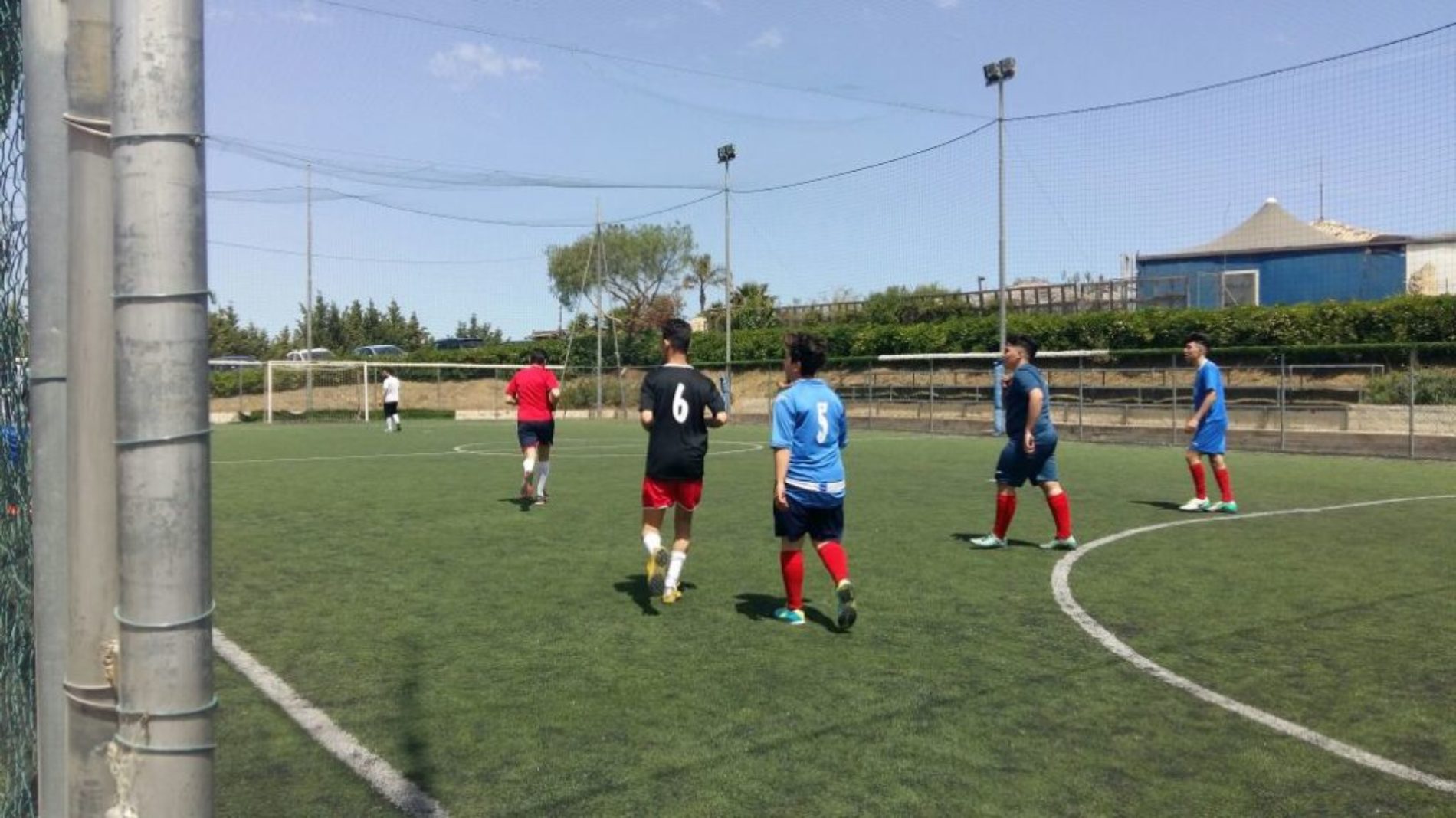 Al Privilege 12 ore di calcio “no stop” tra gare e “arrusti e mangia”