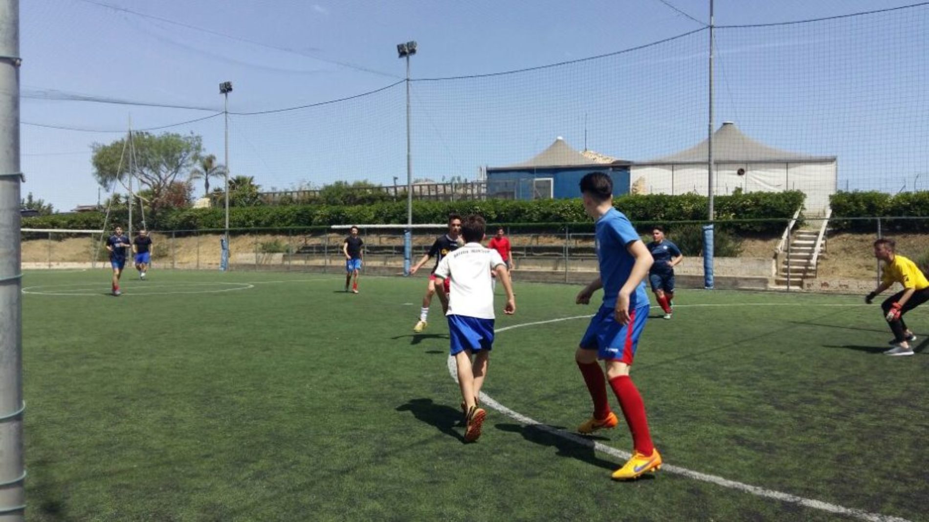Al Privilege 12 ore di calcio “no stop” tra gare e “arrusti e mangia”