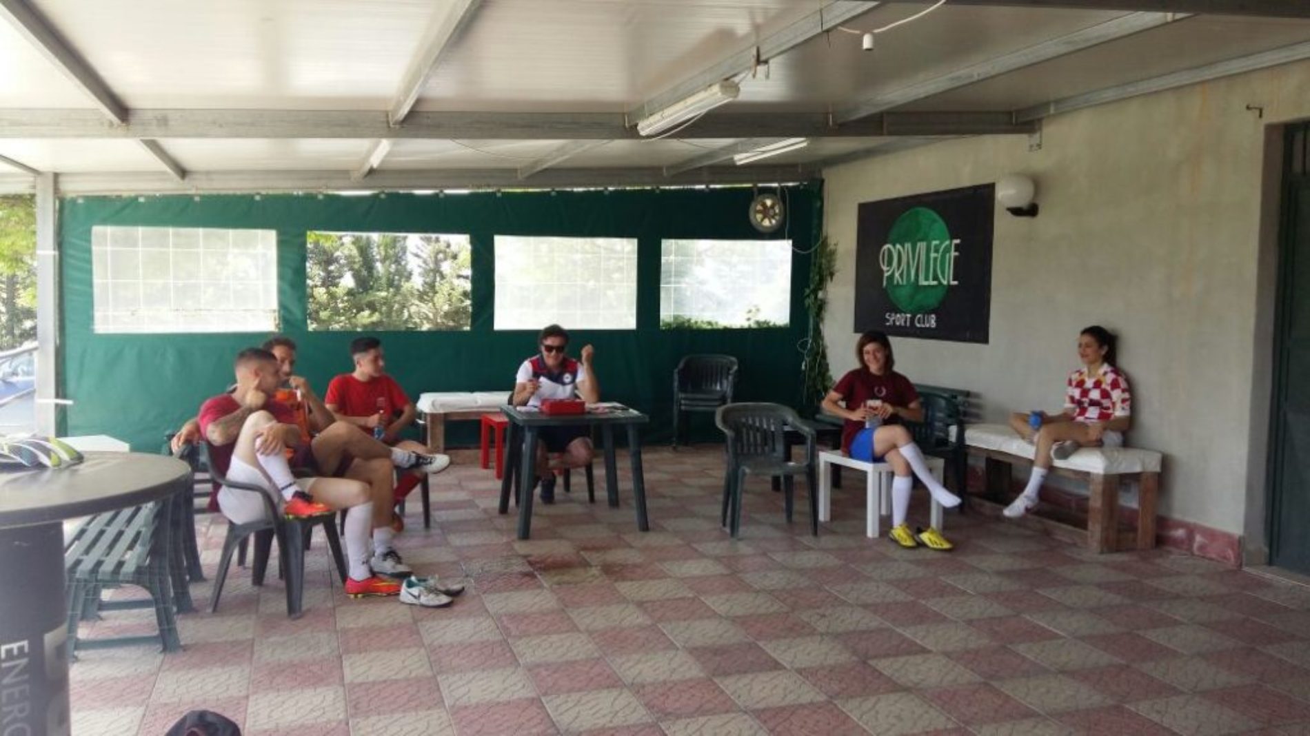 Al Privilege 12 ore di calcio “no stop” tra gare e “arrusti e mangia”