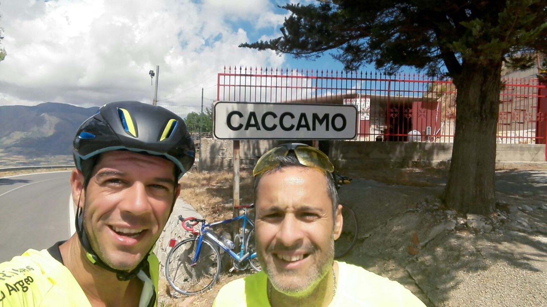 Cumia e Avola in bici dalla loro cittadina raggiungono Palermo affrontando le “Madonie” e il forte caldo
