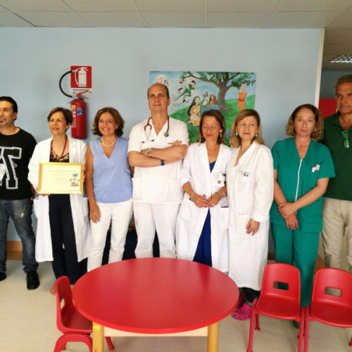 Finestra dona dieci disegni al reparto di Neonatologia e pediatria dell’ospedale “Papardo” di Messina