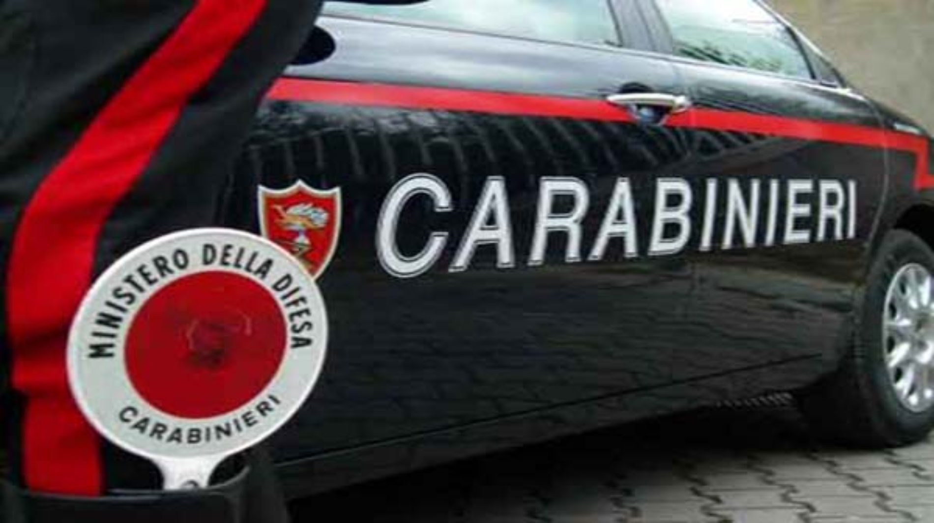 Valguarnera. Denunciate due persone per l’incendio di due autovetture e per il furto aggravato di una borsa