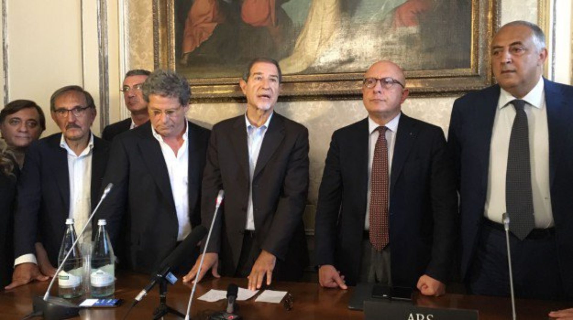 Sicilia, ufficializzata la candidatura di Musumeci