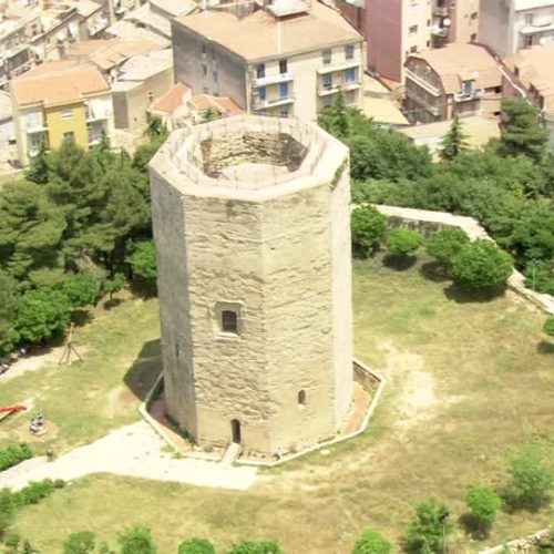La Torre di Federico II di Enna accoglierà un’Accademia di falconeria federiciana