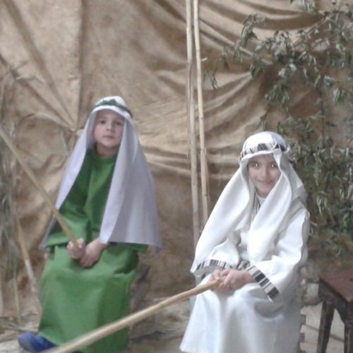 Pietraperzia. Presepe vivente con 150 alunni all’ Istituto Comprensivo “Vincenzo Guarnaccia