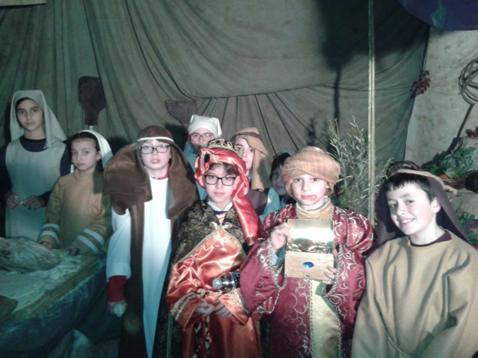 Pietraperzia. Presepe vivente con 150 alunni all’ Istituto Comprensivo “Vincenzo Guarnaccia