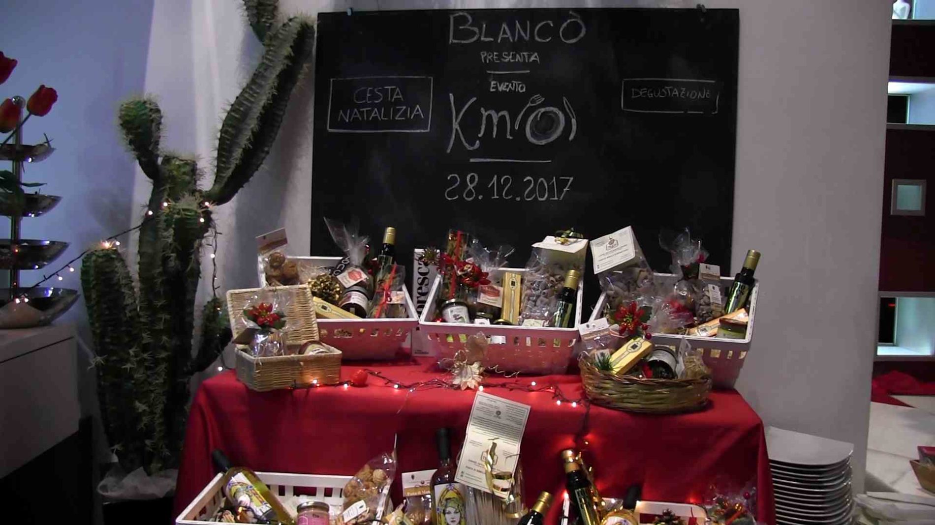 Video / Regalare una cesta natalizia per far sorridere il territorio. Al Blancò la cesta a Km0