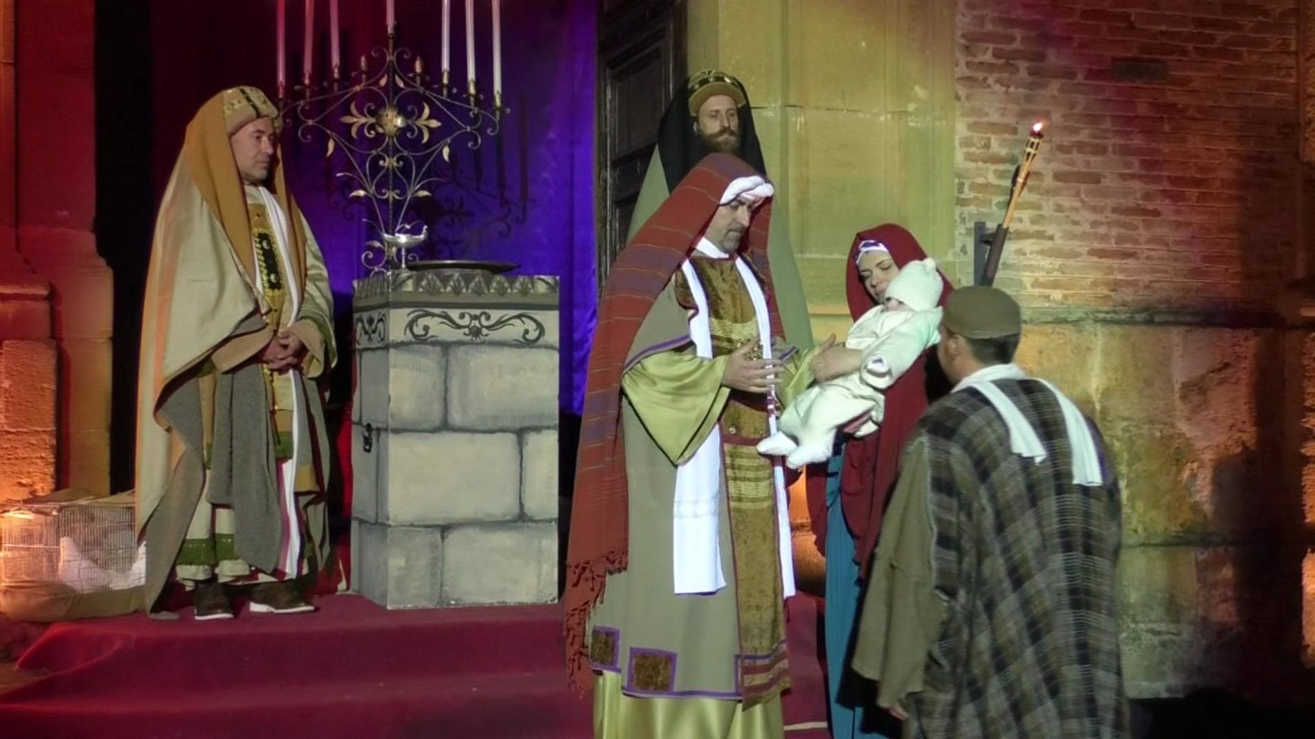 VIDEO / La comunità della chiesa Madre chiude le festività con  “I Vangeli dell’infanzia”