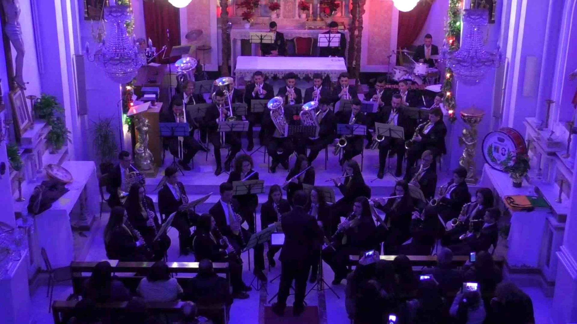 VIDEO –  La Banda Vincenzo Bellini in concerto a favore dell’AISLA