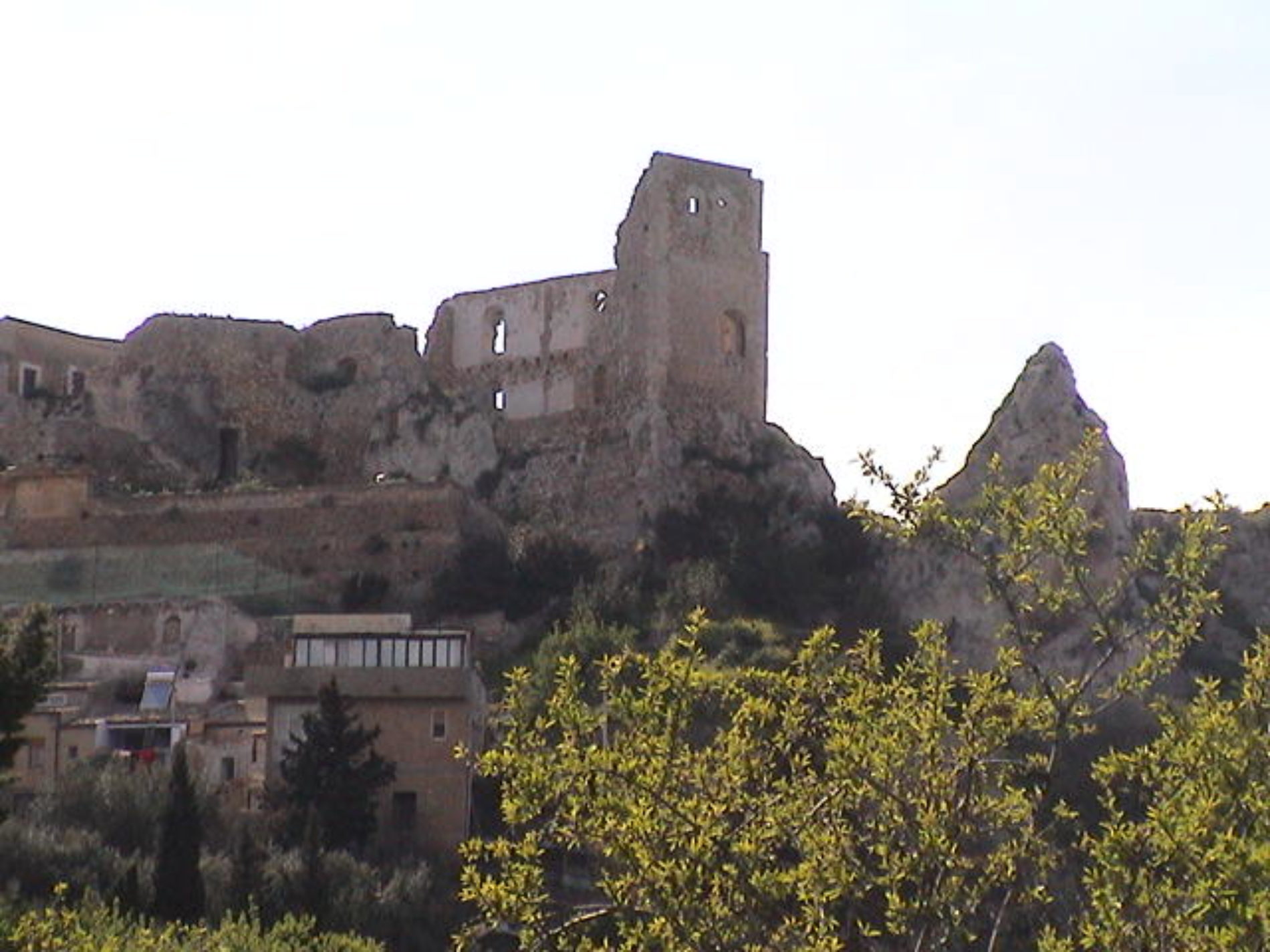 Pietraperzia.Per il restauro del Castello Barresio comune richiede finanziamento di oltre 2 milioni