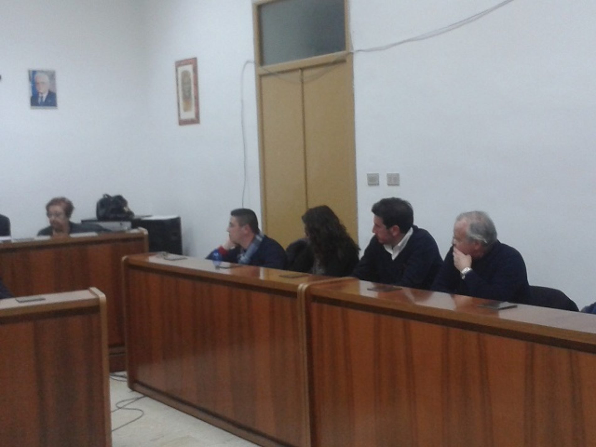 Pietraperzia. Ferma condanna da parte del consiglio comunale contro gli attentati delle settimane passate
