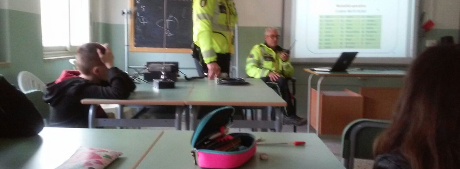 Al “Verga” alunni simulano casi di emergenza con il supporto dei volontari della Protezione Civile