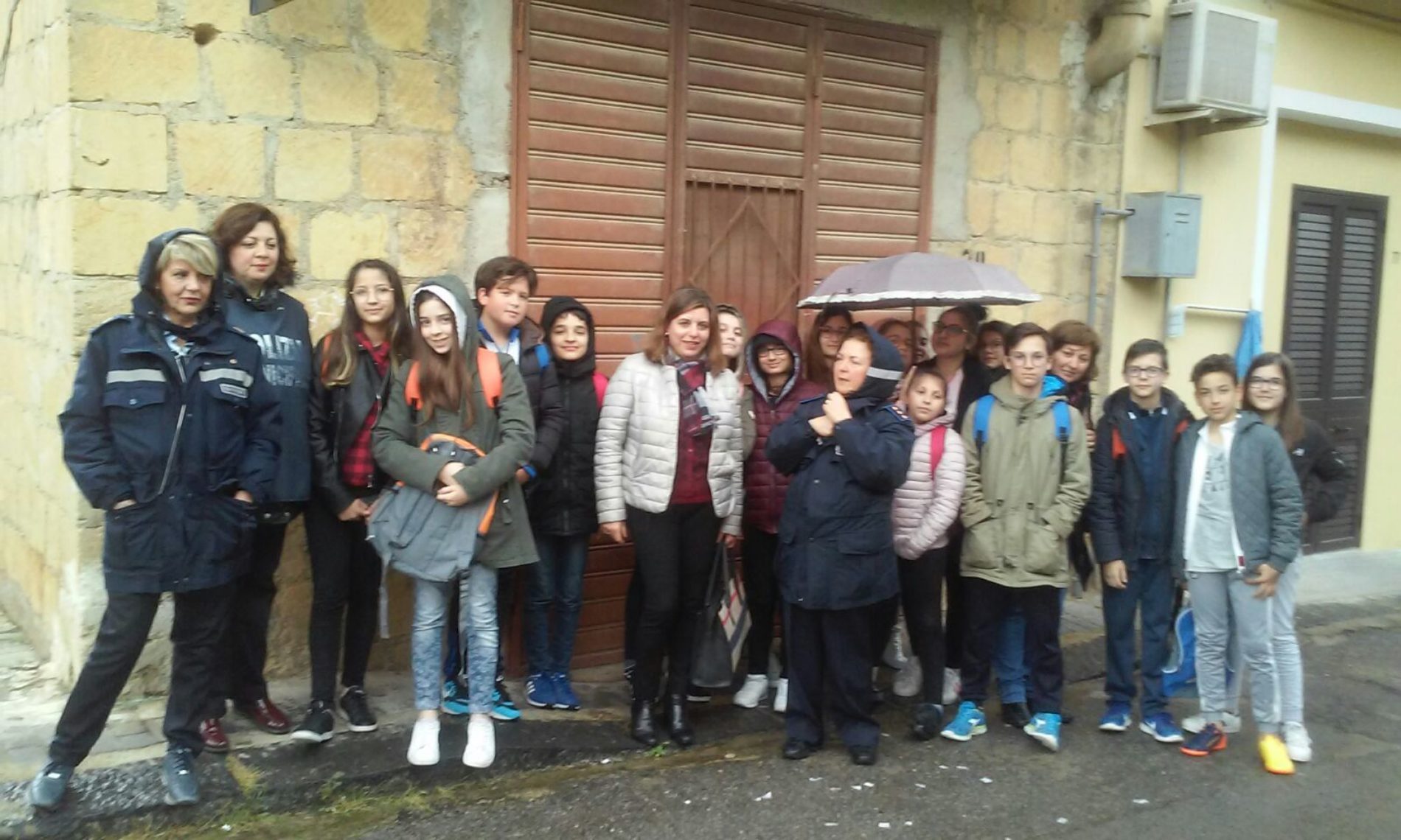 Il codice della strada al vaglio degli alunni e con il supporto dei vigili urbani