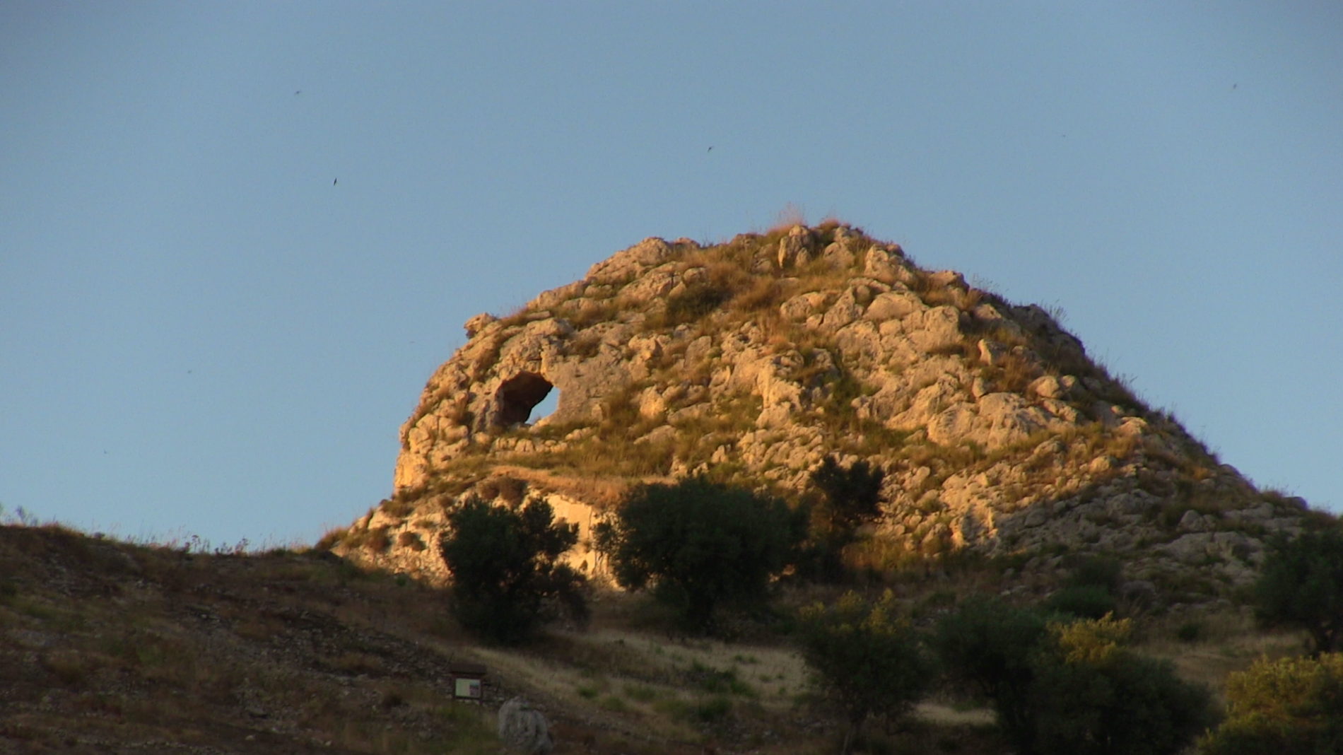 Convention a Pietraperzia alla scoperta della “Grotta del Lampo”