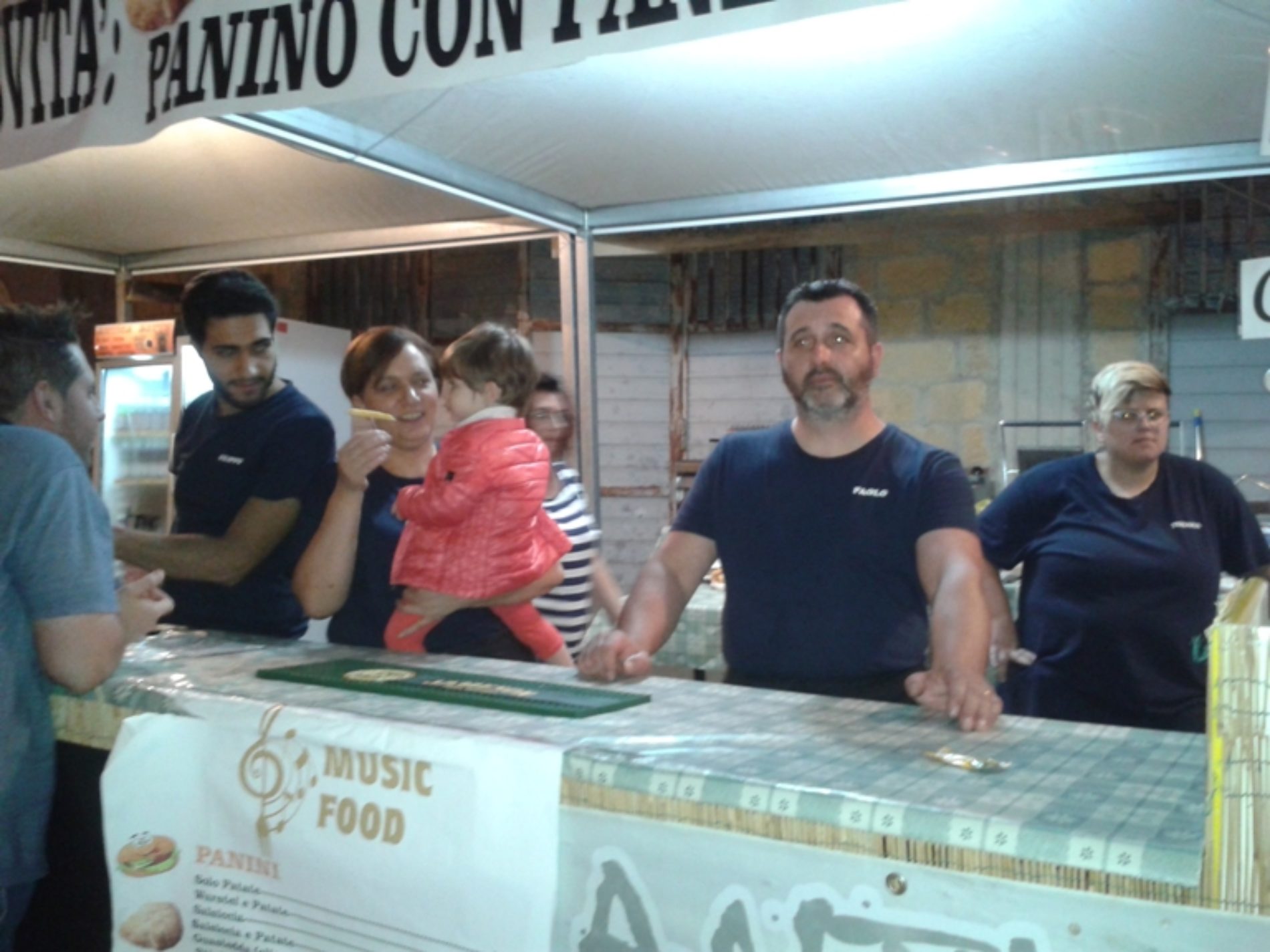 PIETRAPERZIA.  Grande successo e tantissime le persone al “Food Music”.