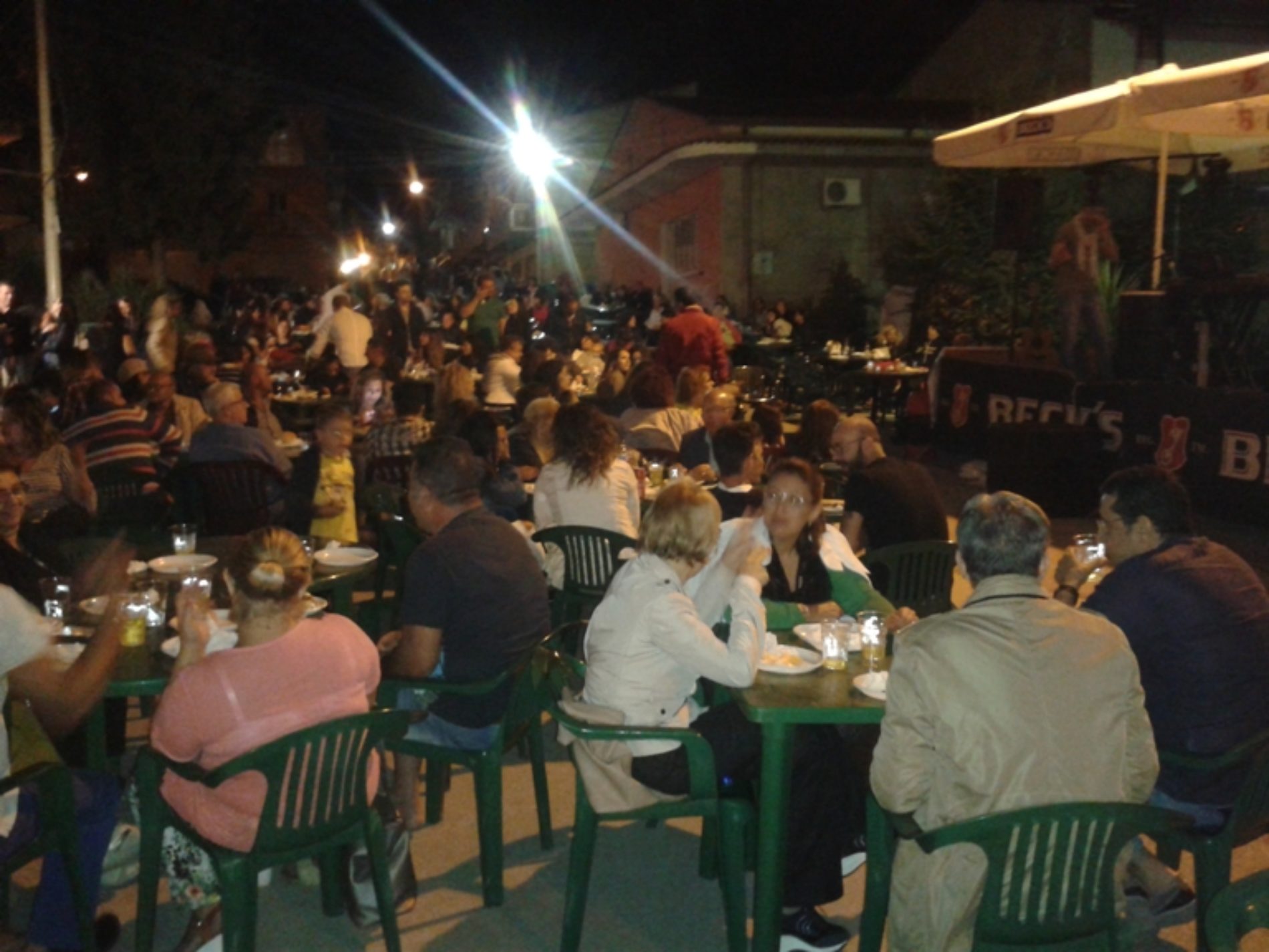 PIETRAPERZIA.  Grande successo e tantissime le persone al “Food Music”.