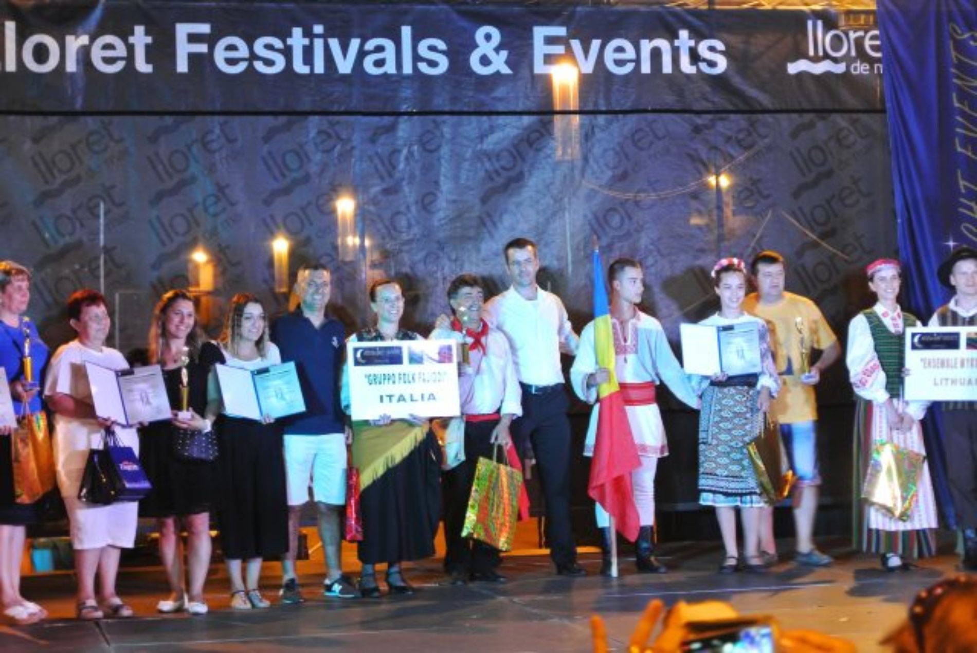 Enna. I Fajiddi al Festival Internazionale del Folklore in Bulgaria
