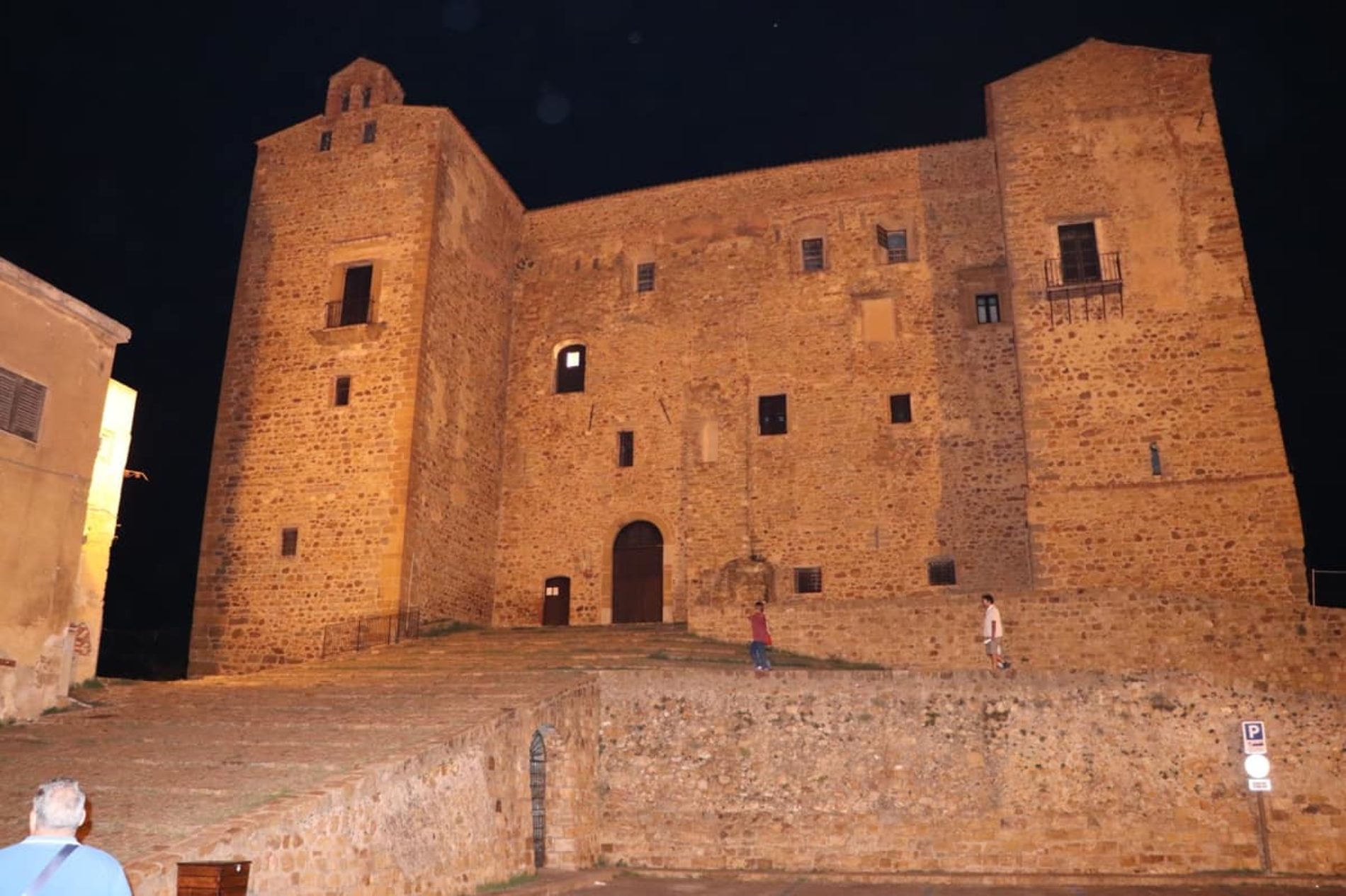 PIETRAPERZIA. Gita culturale Avis nel Palermitano.