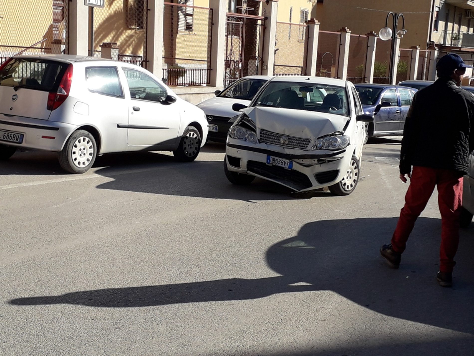 Pietraperzia. Incidente stradale con due feriti