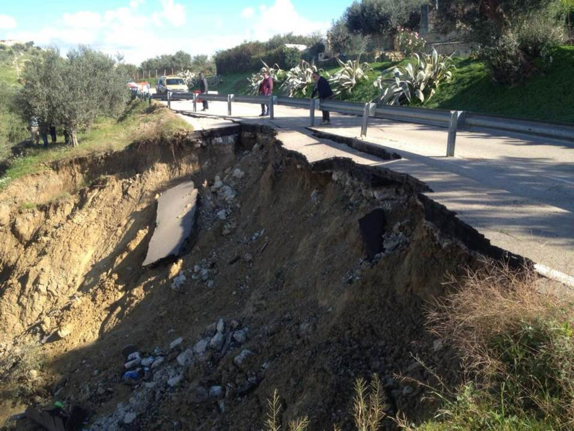 Barrafranca. Il Sindaco chiede l’intervento dell’ANAS per ripristinare la viabilità cittadina