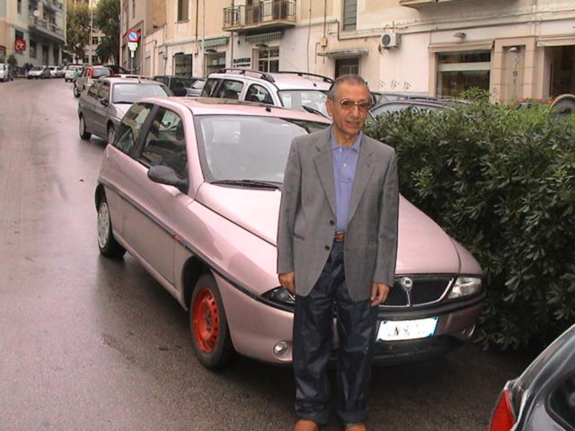 PIETRAPERZIA. È morto l’insegnante Leopoldo Primo Collotta ex presidente del Circolo di Cultura “Vincenzo Guarnaccia”.