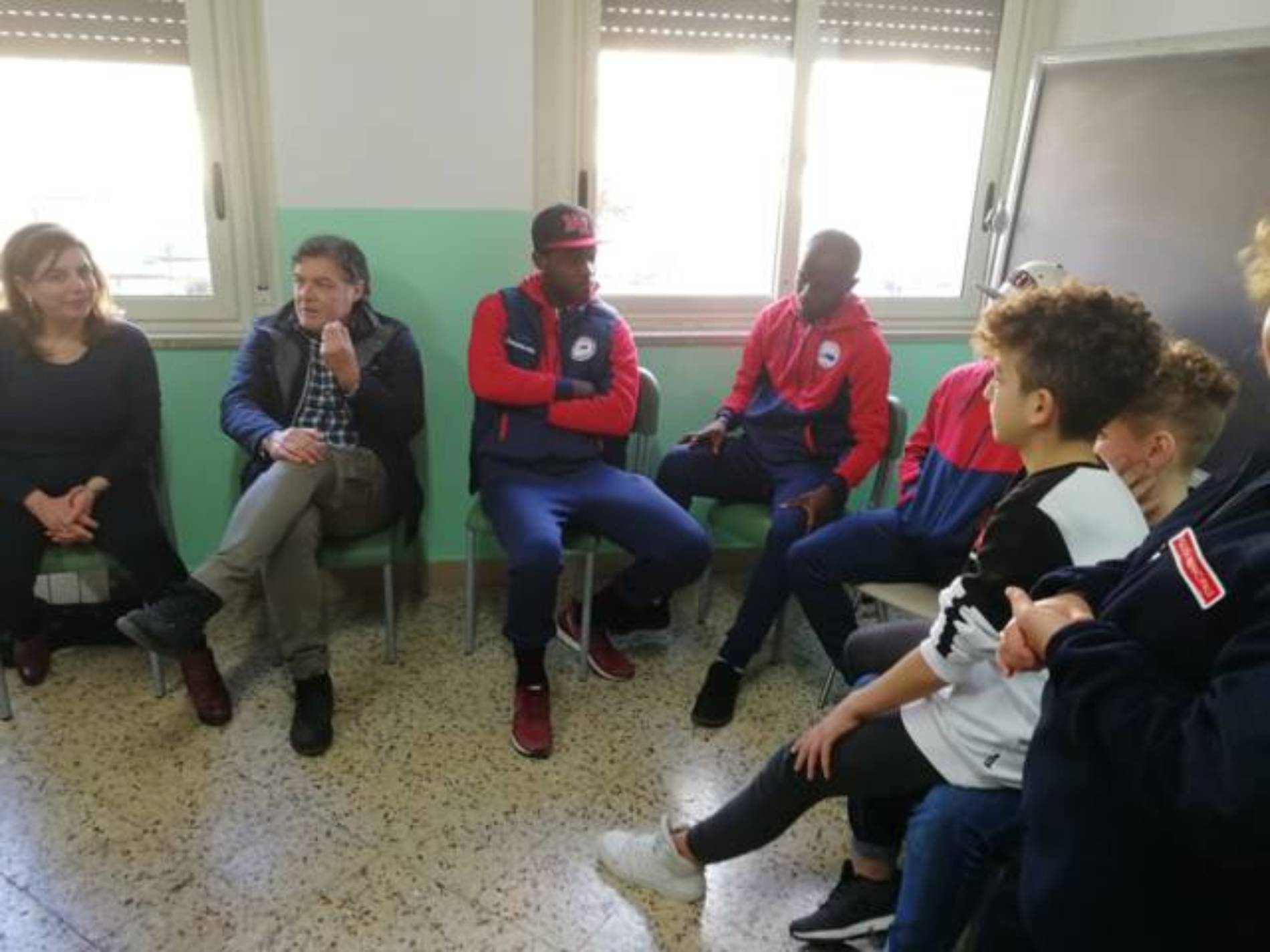 Un incontro  a scuola sul concetto di accoglienza del “diverso”