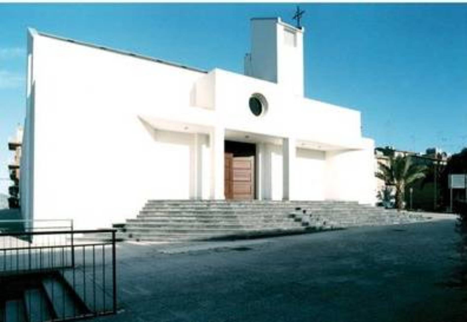 Barrafranca. Morto don Giovanni Pinnisi, i funerali lunedì alle 15.30 in chiesa Santa famiglia di Nazareth